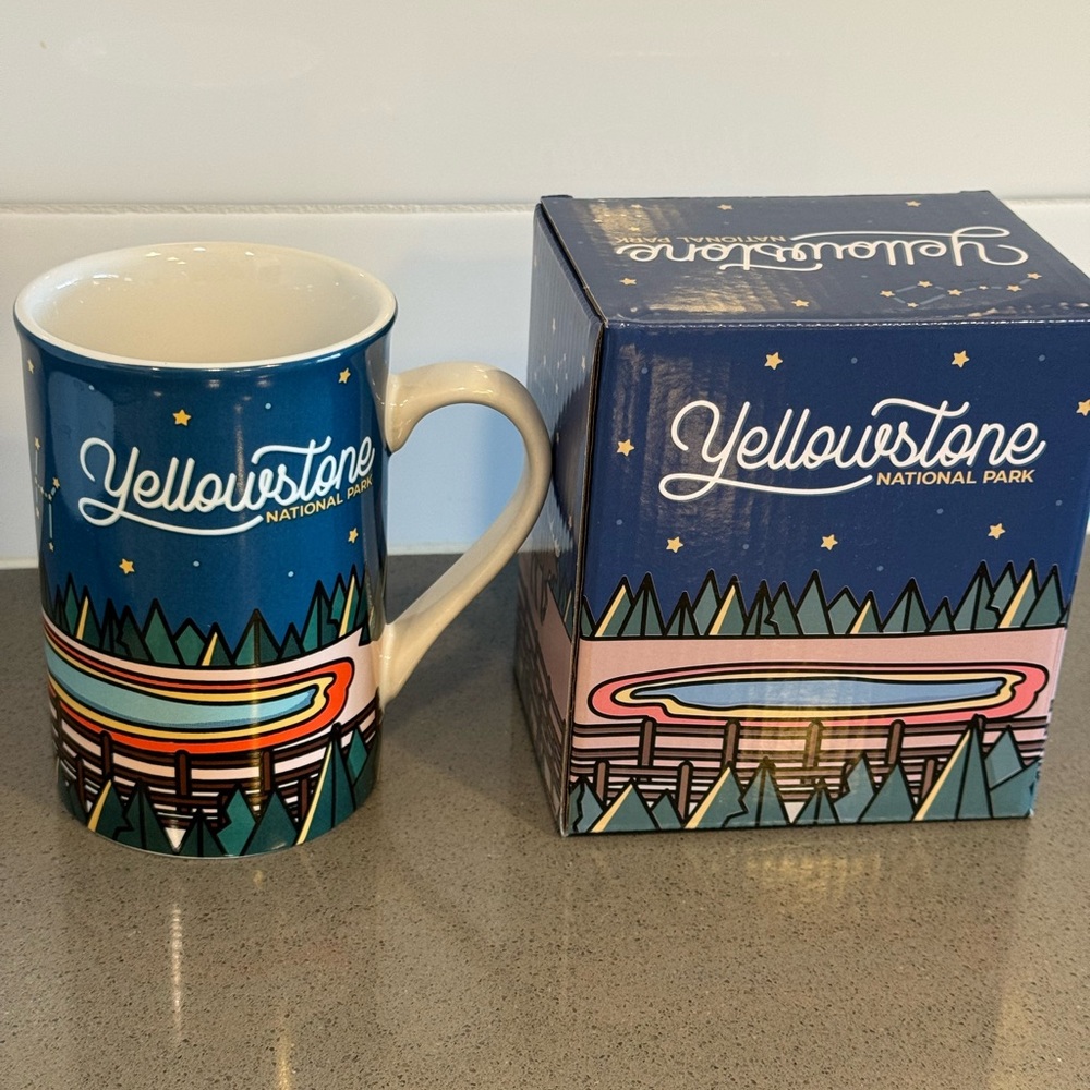 Yellowstone National Park Mug New in box